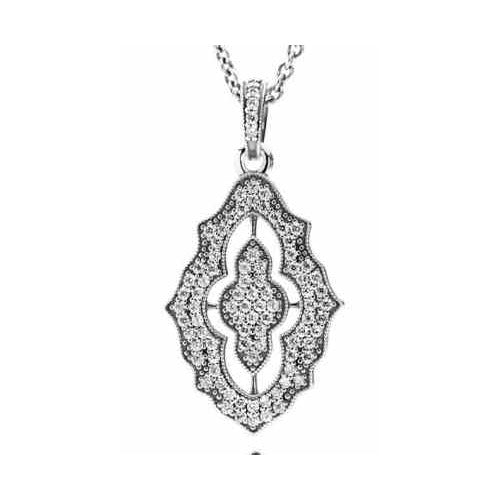 Collar con dije de plata y cristales