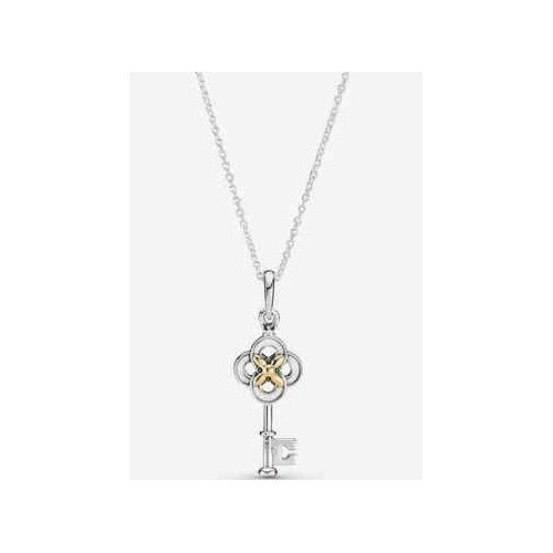 Collar con Dije de Llave Clásica