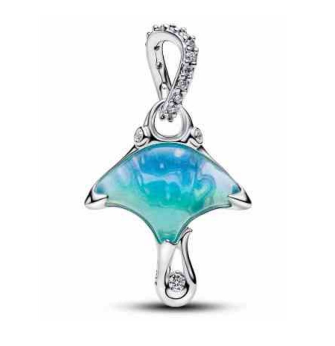 Colgante Manta Rayo Oceánico Brillante