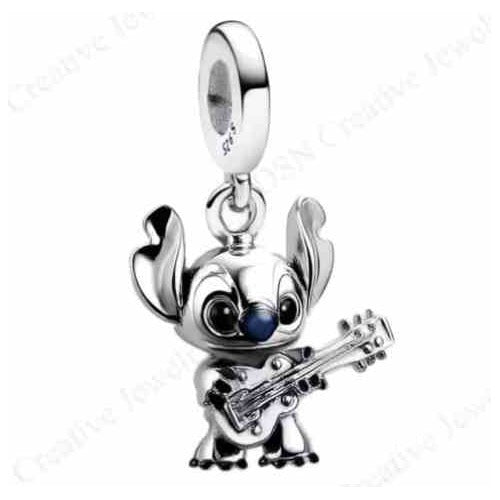 Charm Colgante de Stitch con Guitarra