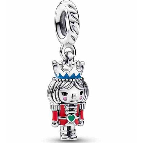Charm Rey Cascanueces con Corona y Corazón Verde