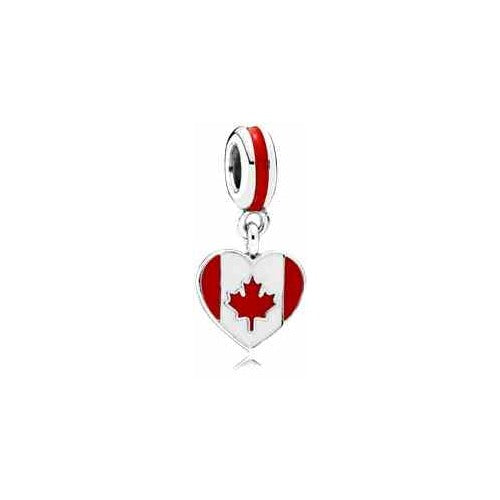 Corazón de Canadá Charm