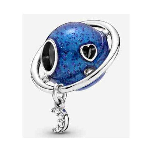 Charm Planeta Azul con Luna y Corazón