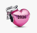 Corazón Rosa '2026' con Gorro de Graduación