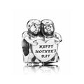 Charm "Happy Mother's Day" con figuras de niños abrazando un corazón