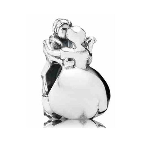 Charm Bailando en Pareja