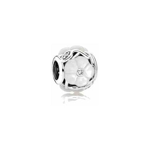 Charm Separador Flor Blanca y tipo Diamantes