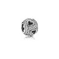 Charm Corazones Entrelazados y Circones Brillantes