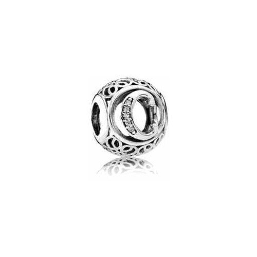 Charm Separador "C" con Circonitas