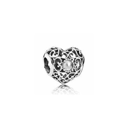 Charm Corazón Filigrana con tipo Perla