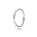Anillo de plata con circonitas