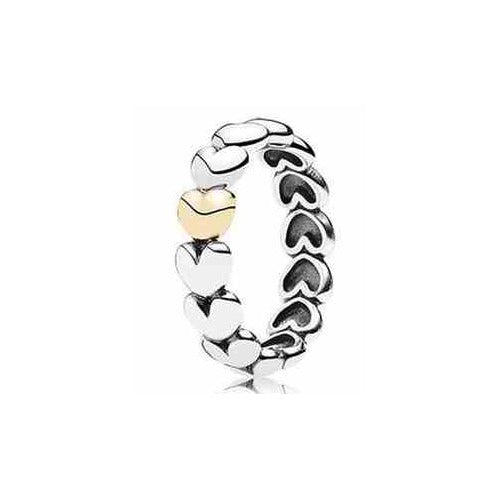 Anillo de Corazones Encuadrados