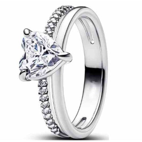 Anillo Corazón Brillante con Pavé de Diamantes