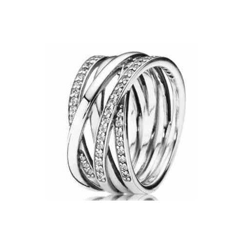 Anillo Entrelazado con Circonitas