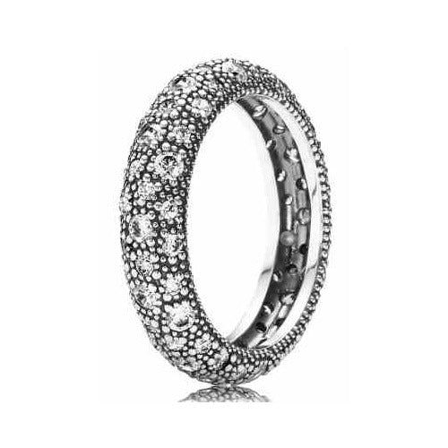 Anillo de Plata con Circonitas Incrustadas