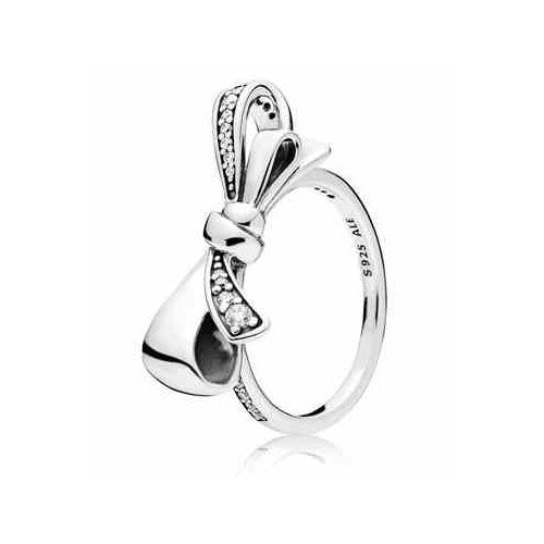 Anillo Detalle Lazo Brillante