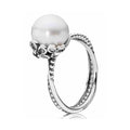 Anillo de Plata con Perla y Diseño Floral
