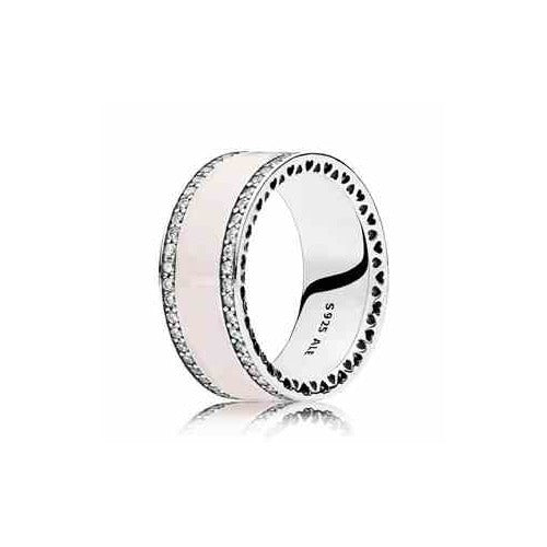 Anillo Tipo Pan con Corazones y Madre Perla