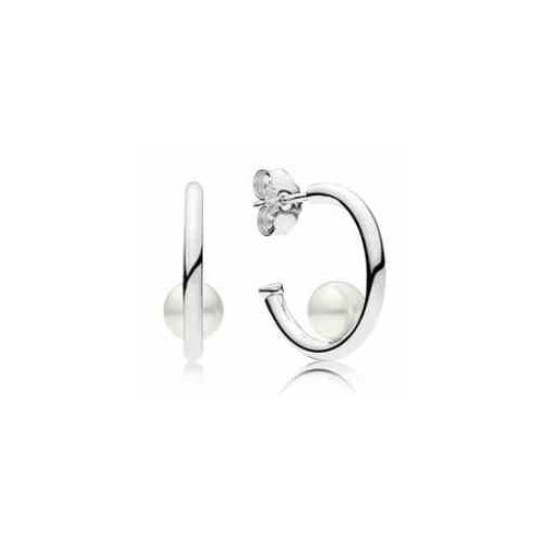 Aretes de aro con tipo perla