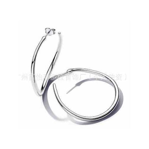 Aretes argolla delgados plateados