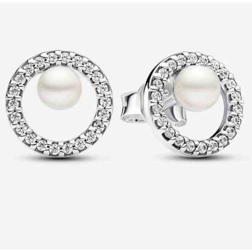 Aretes Circulares con tipo Perla y Cristales