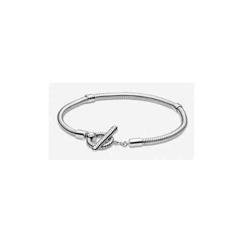 Pulsera de plata con cierre de T y diseño de nudo
