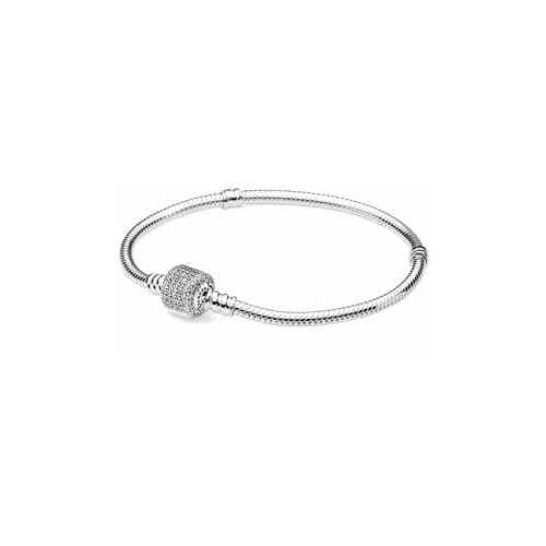 Pulsera Tipo Pan Brillante con Corazón Pavé
