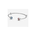 Pulsera Abierta con Dijes Brillantes en Azul y Rosa