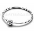Pulsera tipo Pan con cierre de rosa y circonita