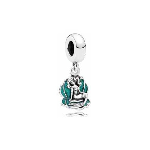 Charm Sirenita Ariel en Concha