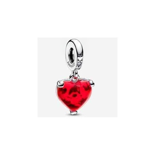 Corazón Rojo Brillante Tipo Pan