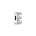 Charm letras E