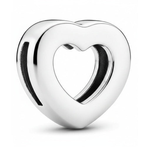 Charm Tipo Pan Corazón con Texto 'PANDORA'